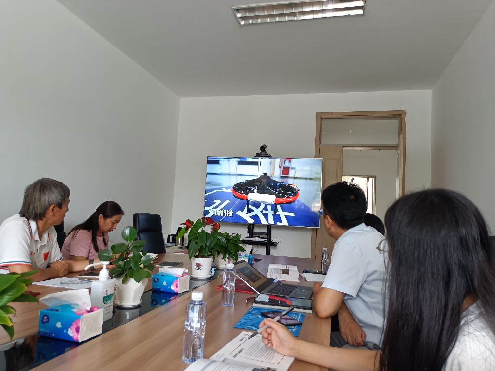 中遙智圖考察延慶中關(guān)村E谷無人機(jī)基地